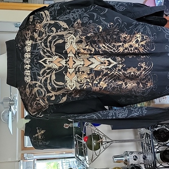 En4orce. Embroidery detailed shirt 2xl - Picture 6 of 7